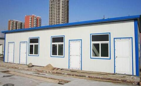 德令哈彩钢房安全吗？有哪些特别设施？